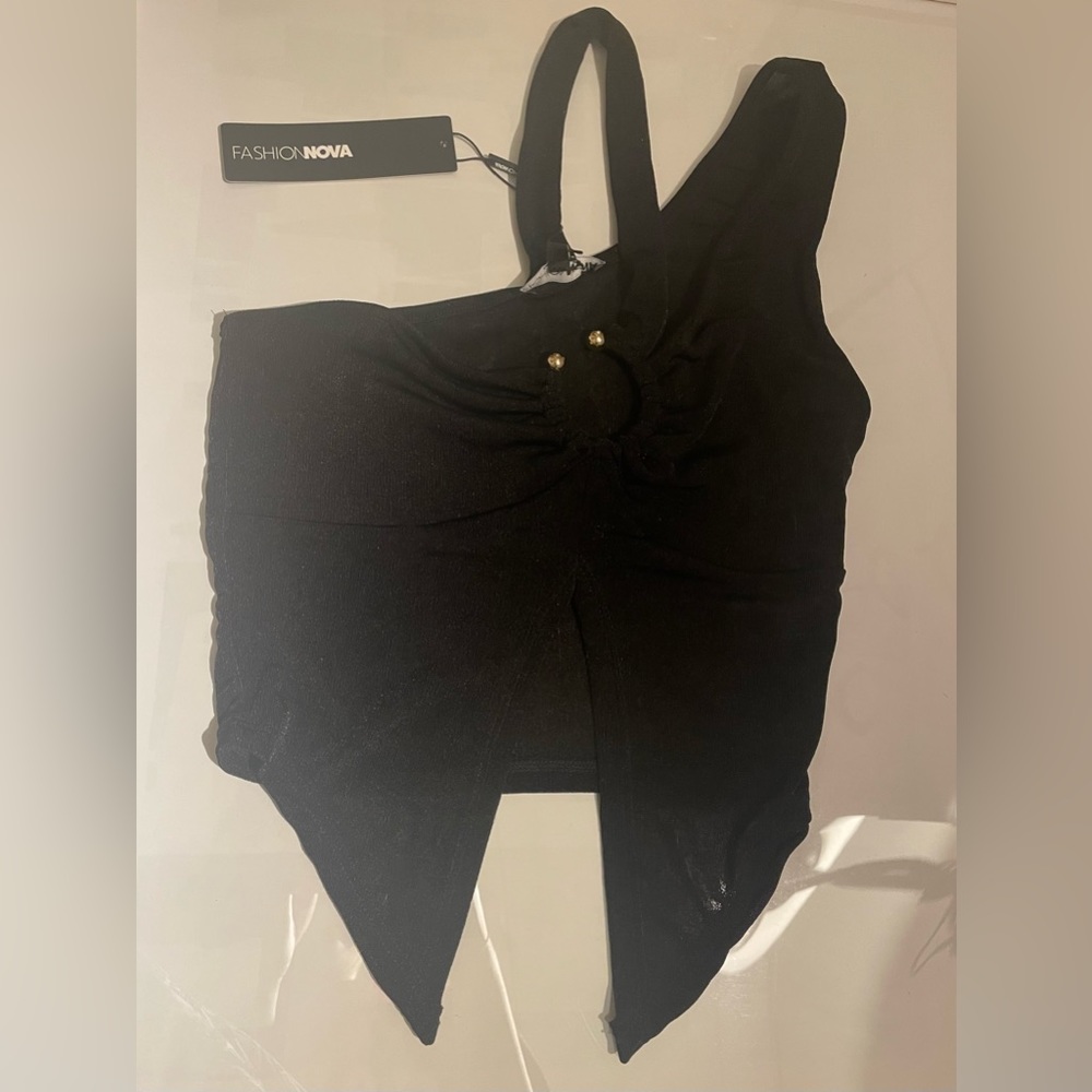 Black cropped top